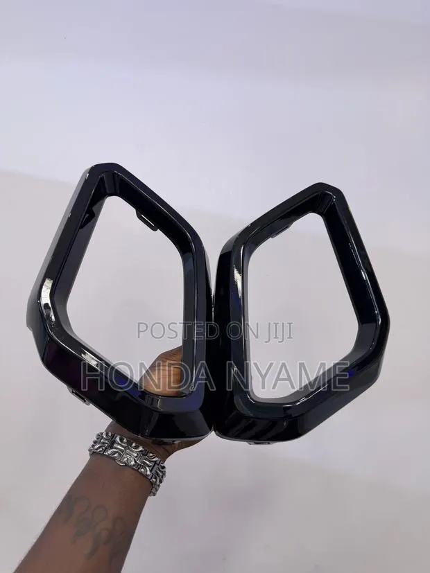 CRV 2023 - 2025 Front Bumper Chrome · Photo 1