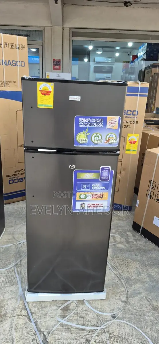 Fast Freezen of Nasco Top Freezer 205l. With Handle Available · Photo 1