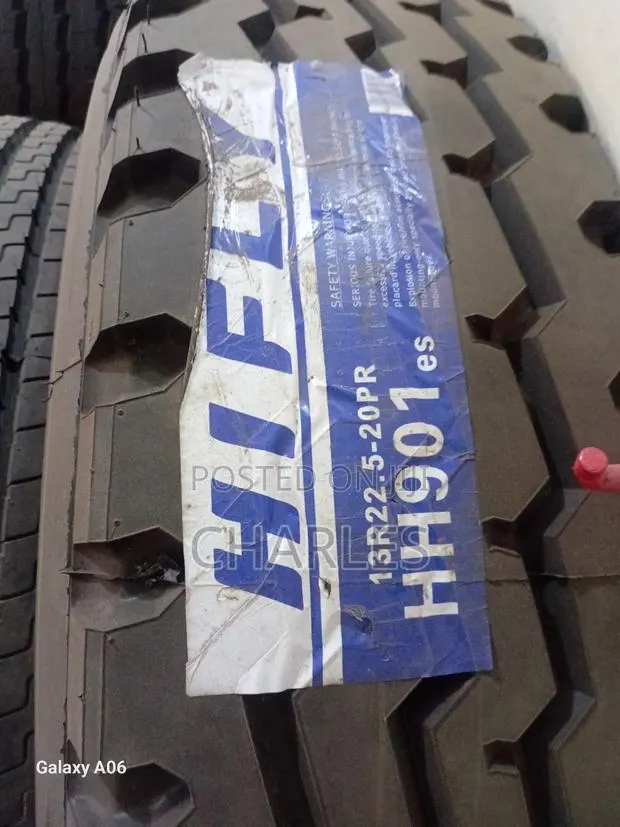 13R22.5 Hifly Tyres · Photo 1