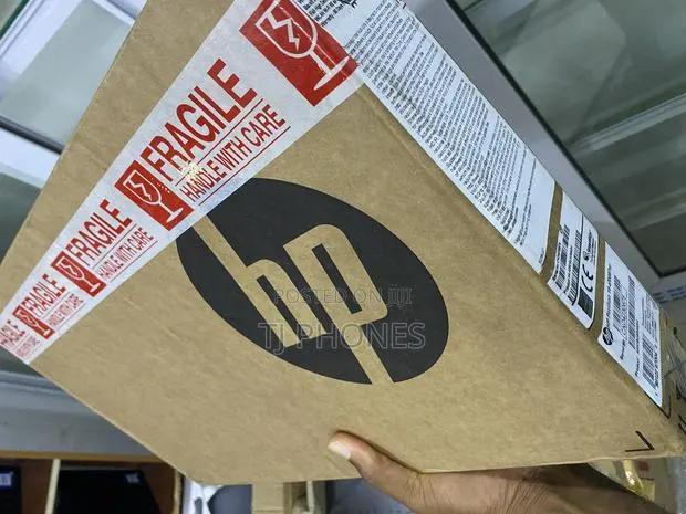 New Laptop HP Pavilion 15 16GB Intel Core I7 SSD 512GB · Photo 1