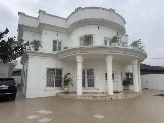 Furnished 5bdrm House in East Legon for sale · Photo 2