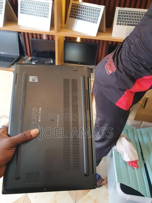 Laptop Dell Latitude E7450 8GB Intel Core i5 HDD 500GB · Photo 4