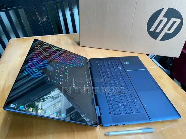 New Laptop HP Envy x360 16GB Intel Core i7 SSD 1T · Photo 1