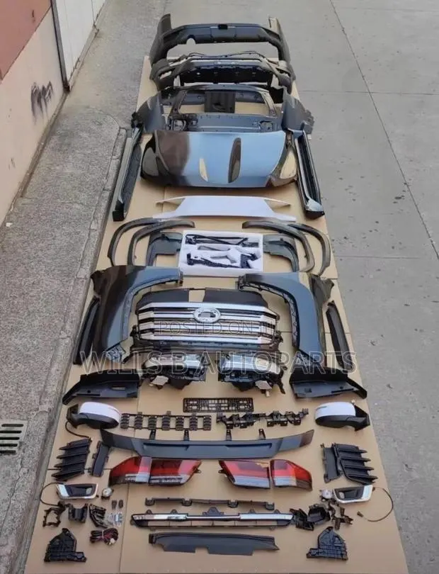 Landcruiser 300 Body Kits · Photo 1