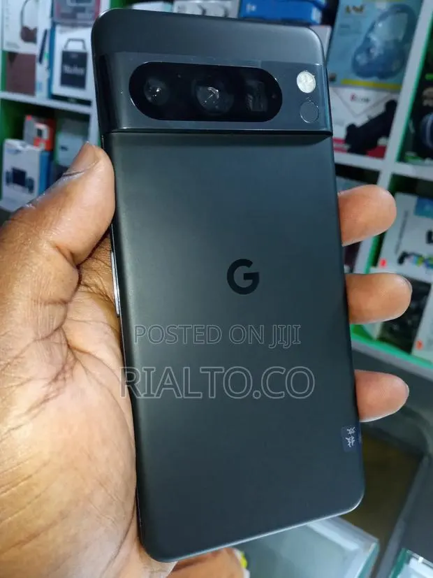 Google Pixel 8 Pro 256 GB Black · Photo 1