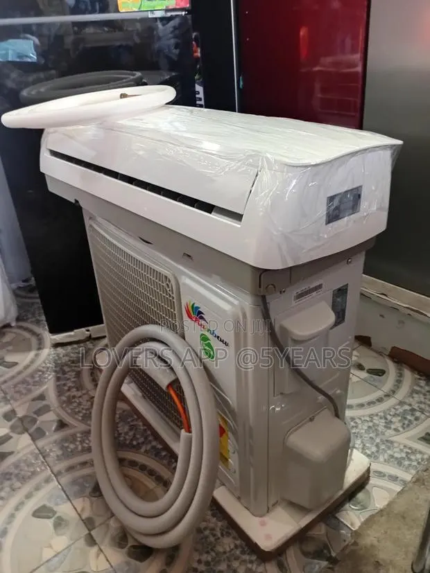 Rainbow 1.5hp White Ac -Energy Saving Window Type. · Photo 1