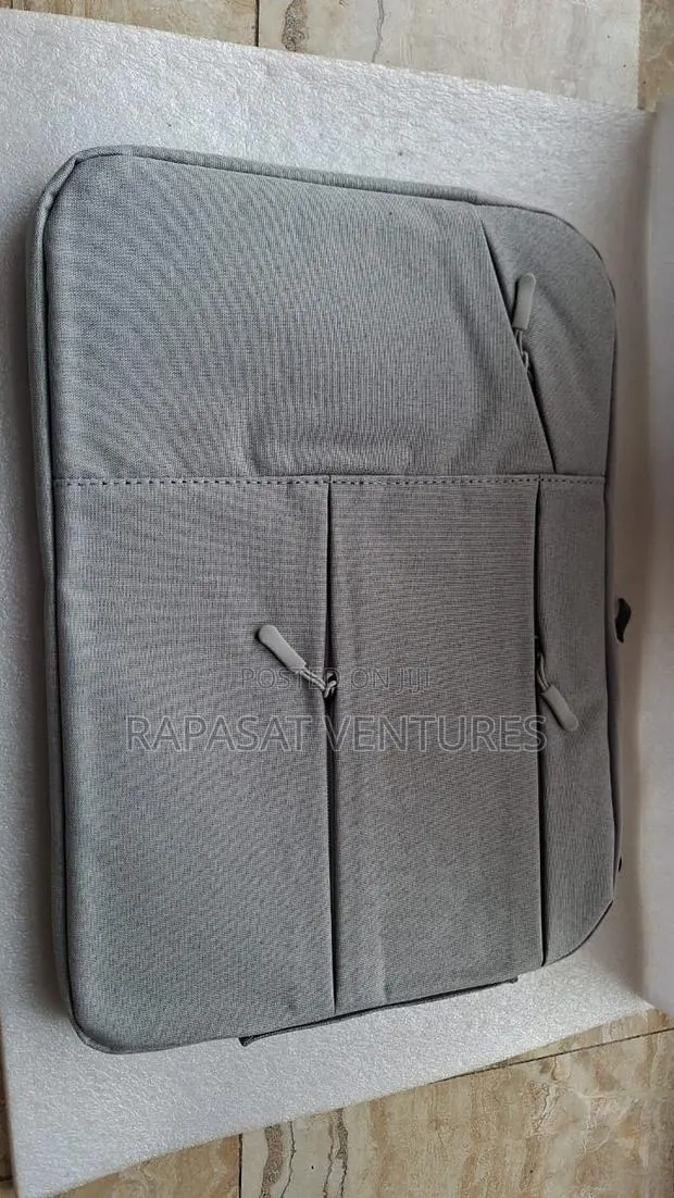 Sleeve Bag · Photo 1