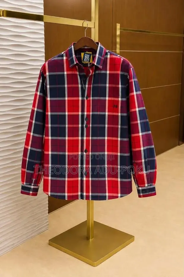 Men Check Long Sleeves Shirt · Photo 1