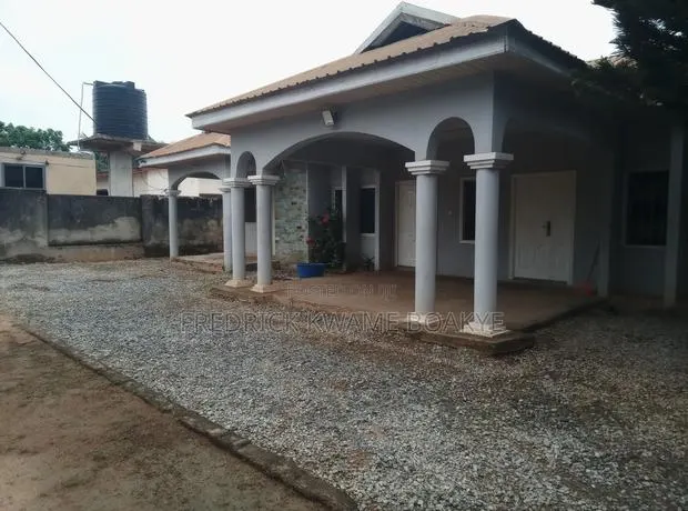 2bdrm Apartment in Brother K Estate, Kumasi Metropolitan for rent · Photo 1