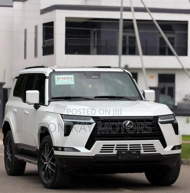 New Lexus GX 550 Luxury+ 4WD 2025 White · Photo 1