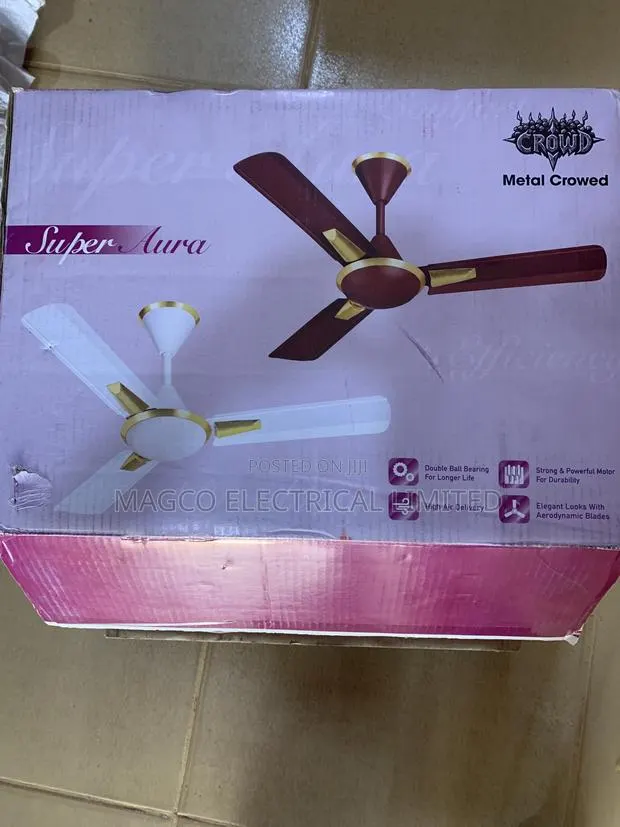 Metal Crowed Medium Blade · Photo 1