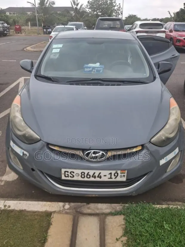 Hyundai Elantra 2013 Gray