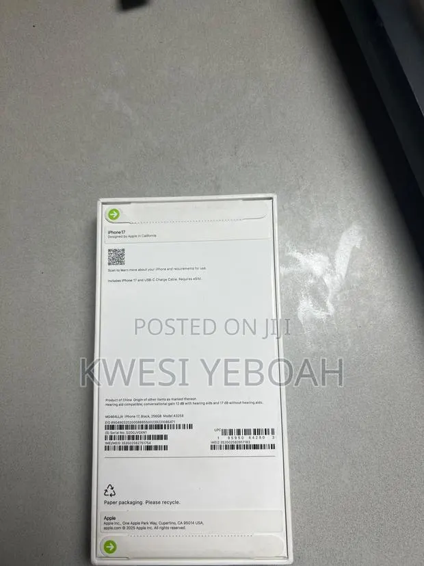 New Apple iPhone 17 256 GB Black · Photo 1