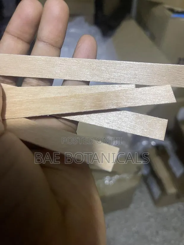 Wooden Candle Wicks (Set of 25) · Photo 3