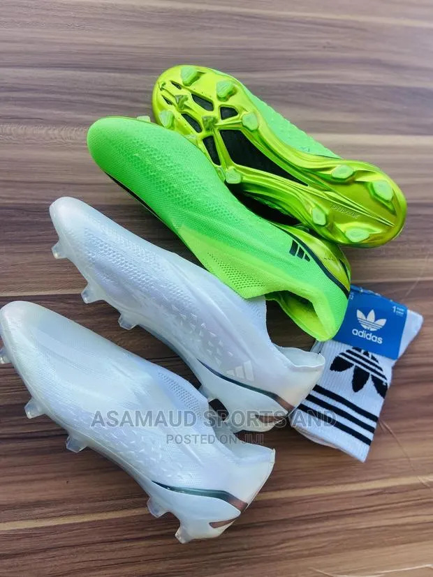 Original Adidas Football Boot · Photo 1