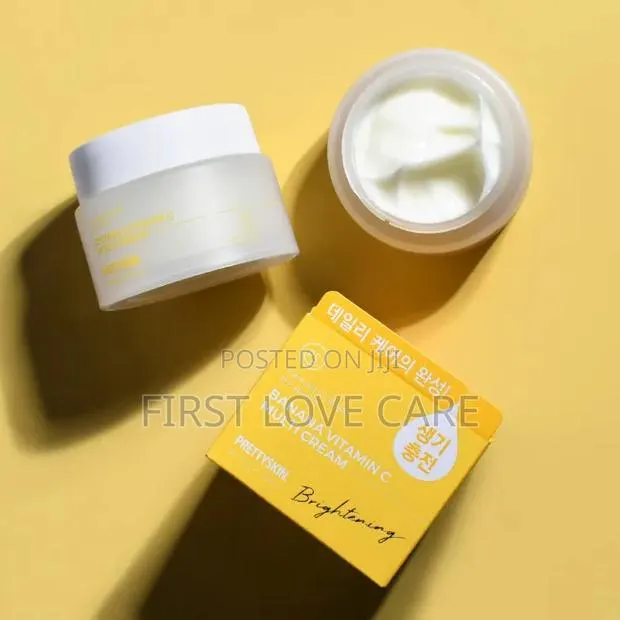 Prettyskin Banana Vitamin C Multi Cream · Photo 1
