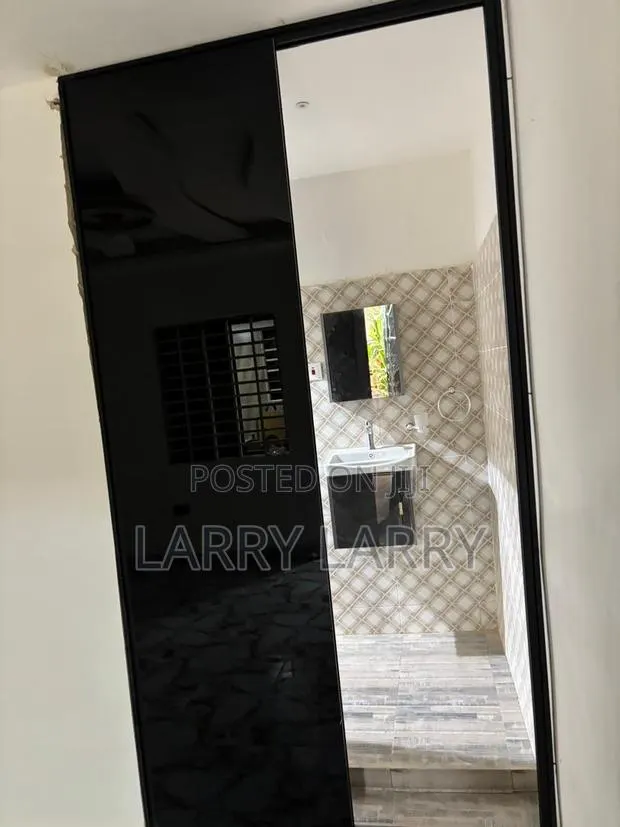 Furnished 1bdrm Apartment in Larry, East Legon for rent · Photo 1