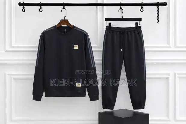 High Quality Sweater Top N Down Available in Stock · Photo 1