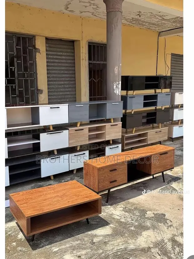 Foreign Wood Tv Stand · Photo 1