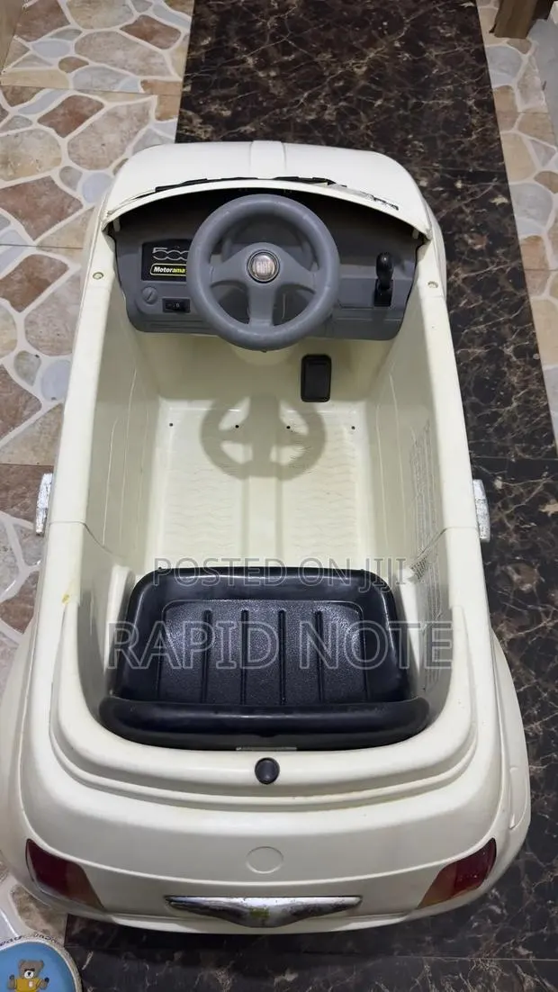Chevrolet Electric Toy Car · Photo 4