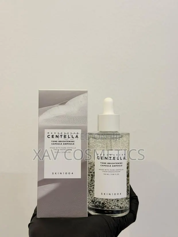 Skin1004 Madagascar Centella Tone Brightening Capsule Ampoule · Photo 1