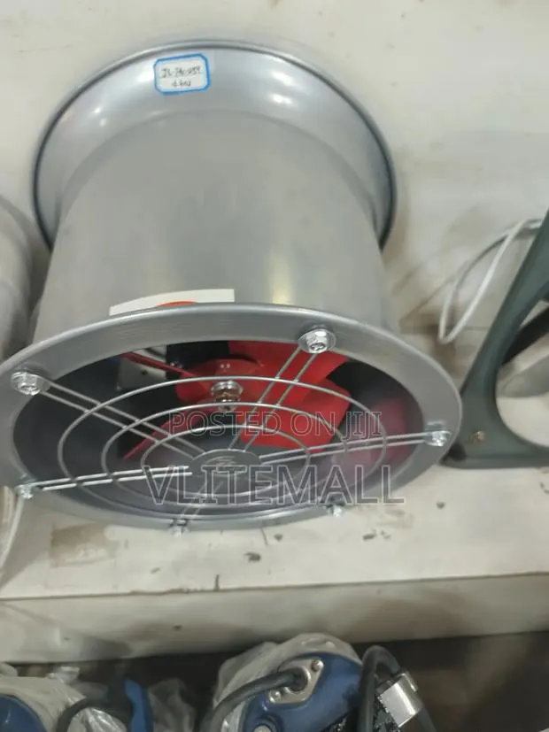 Cylinder Industrial Extractor Fan · Photo 1