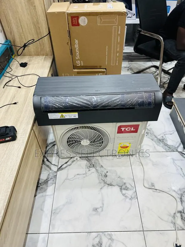 Ultra Modern Air Conditioner Split Dark Inverter 1.5hp TCL · Photo 1