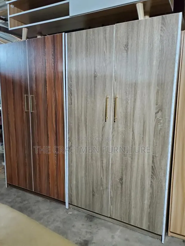 Foreign Woode 2 in 1 Wardrobe. · Photo 1