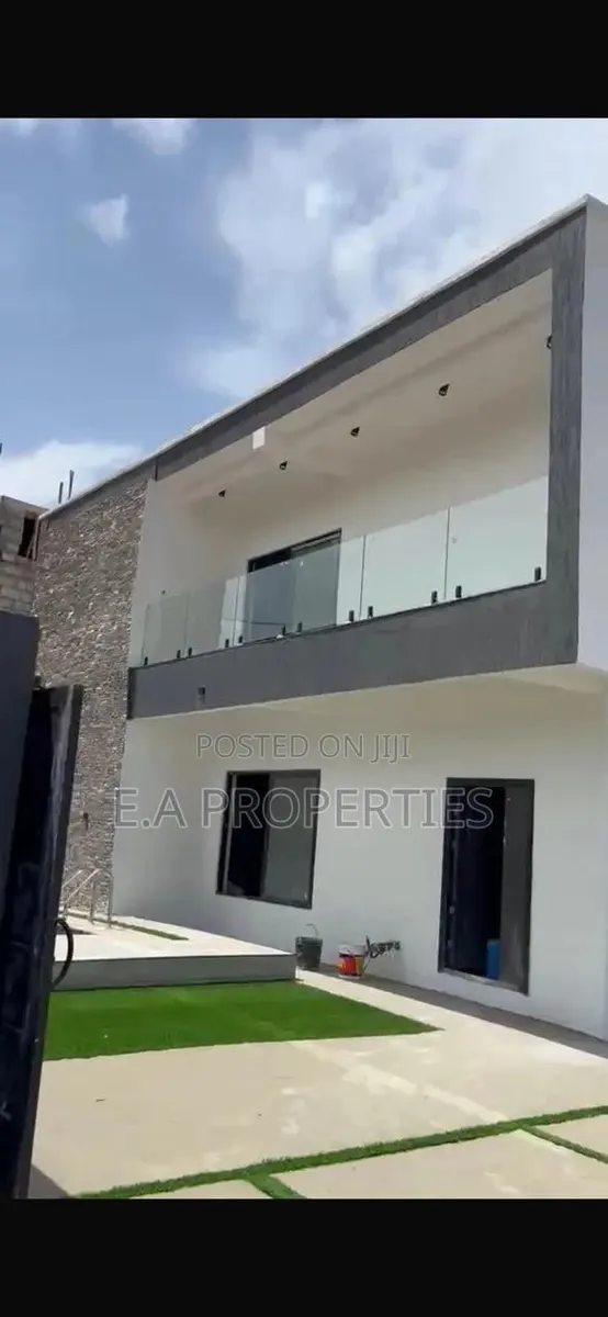 4bdrm House in Ea Properties, A&C Mall Area for sale · Photo 1