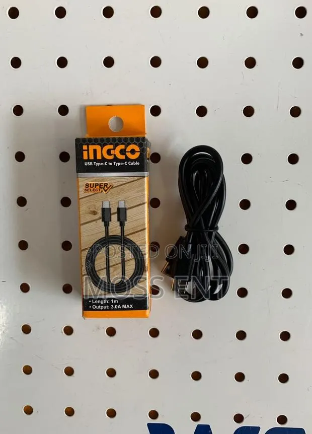 Usb Type-C to Type-C Cable 1m - C120 - Iucc02 · Photo 1