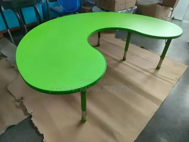 Kids Study Moon Table · Photo 1