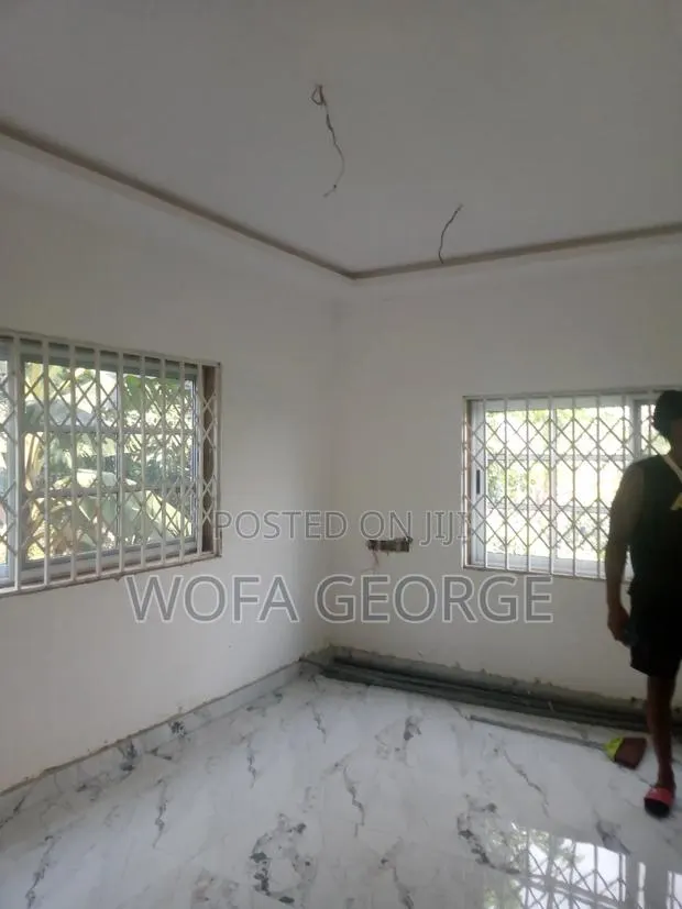3bdrm House in God Link, Boi for rent