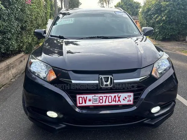 Honda HR-V EX-L w/Navigation AWD 2017 Black · Photo 1