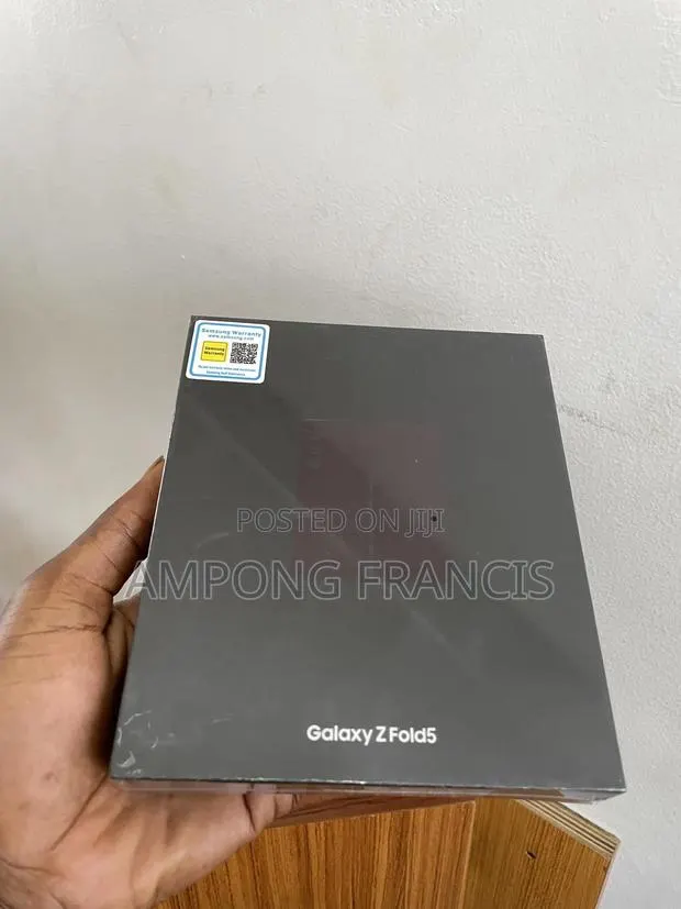 New Samsung Galaxy Z Fold 5 512 GB · Photo 1