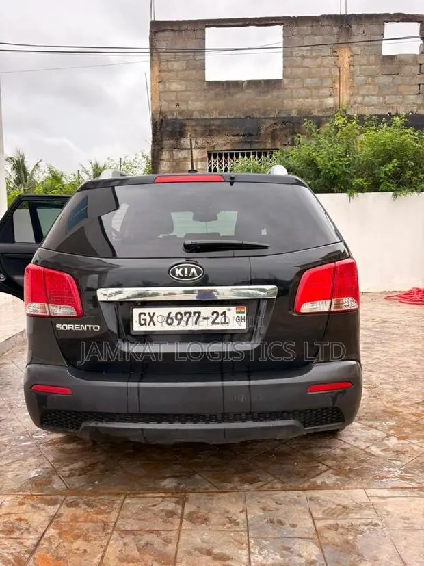 Kia Sorento 2012 Black · Photo 1