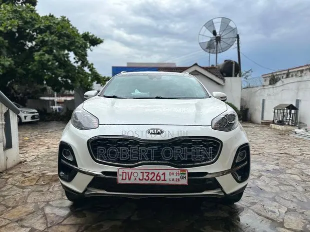 Kia Sportage 2021 White · Photo 1