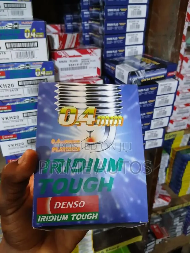 Denso Iridium Tough 16 Long Spark Plug · Photo 1