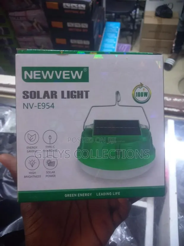 Multifunctional Solar Rechargeable Light Camping Lantern · Photo 1