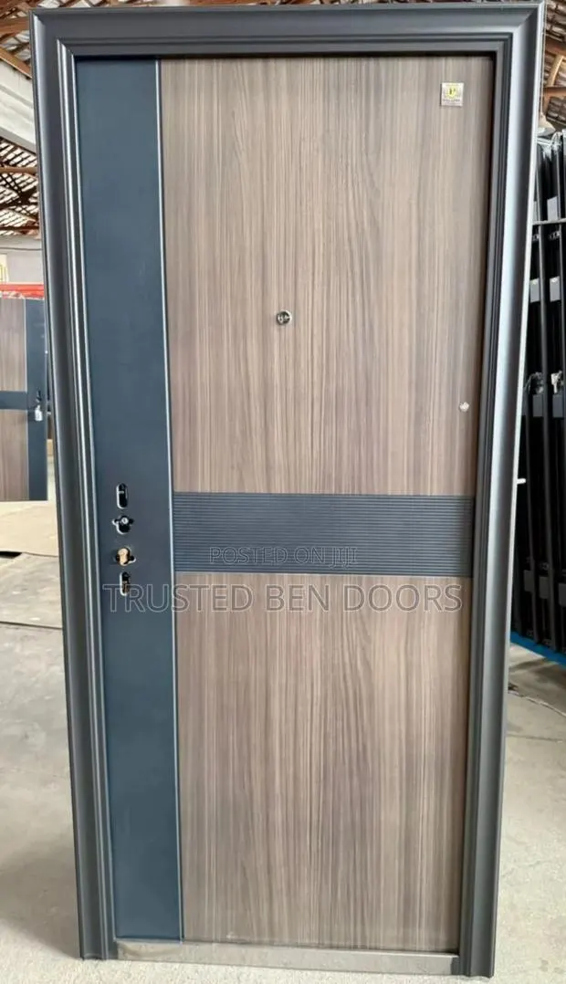 Quality Paladin Turkey Security Smooth Door (3 Feet) · Photo 1