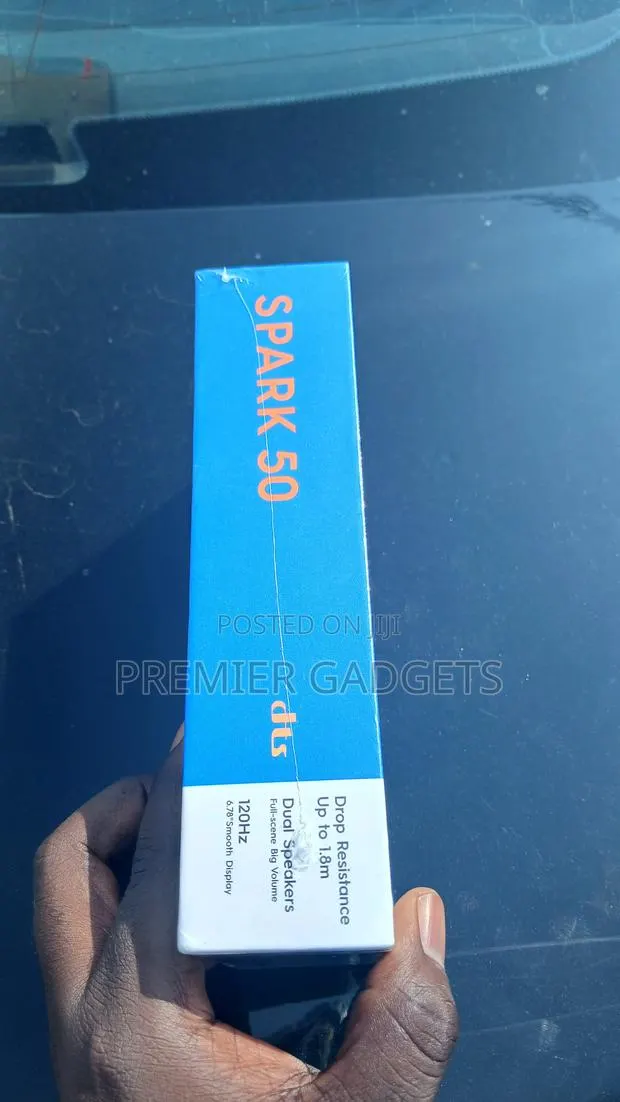 New Tecno Spark 50 128 GB Blue · Photo 1
