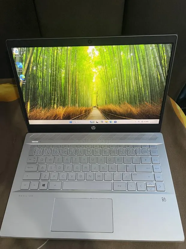 Laptop HP Pavilion 14 8GB Intel Pentium SSD 256GB · Photo 1