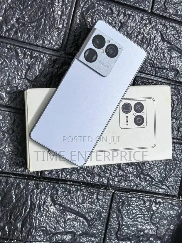 New Sony Xperia 1 VII 512 GB Gray · Photo 1