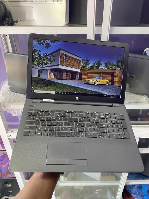 Laptop HP 15 4GB Intel Core i3 HDD 500GB · Photo 1