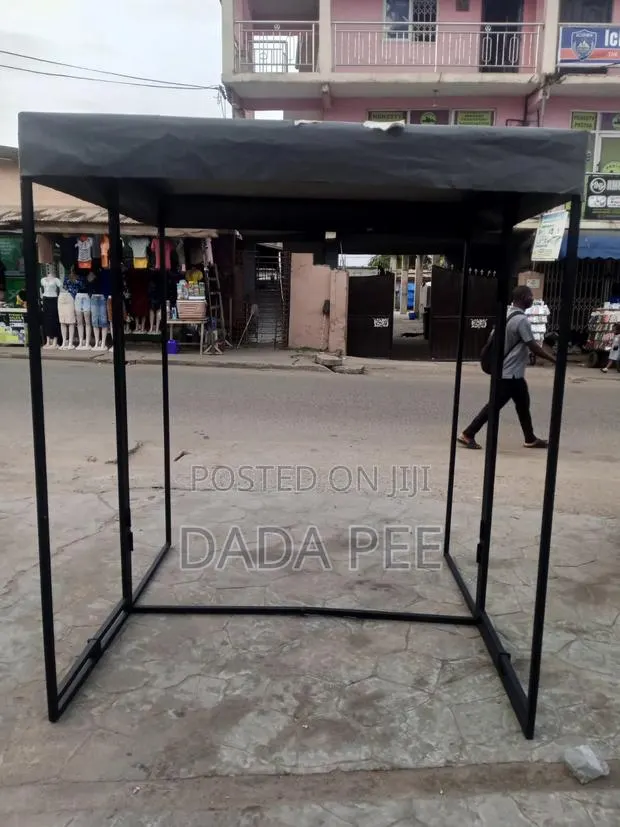 Foldable Canopy · Photo 1