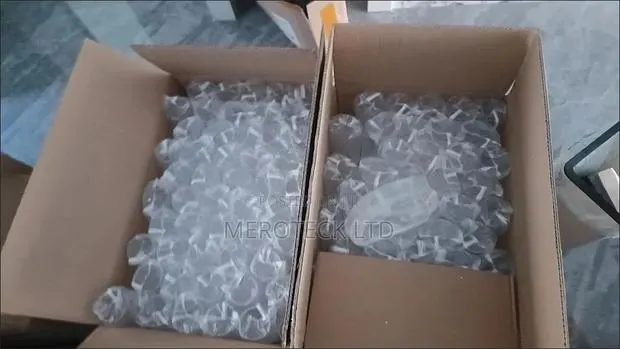 PET Can Sealing Machine · Photo 3