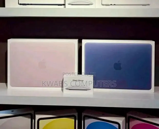 New Laptop Apple MacBook Neo 2026 8GB Apple M5 SSD 256GB · Photo 1