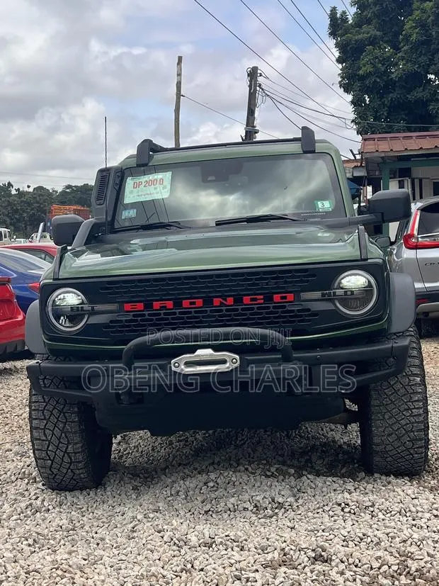 Ford Bronco 2022 Green · Photo 1