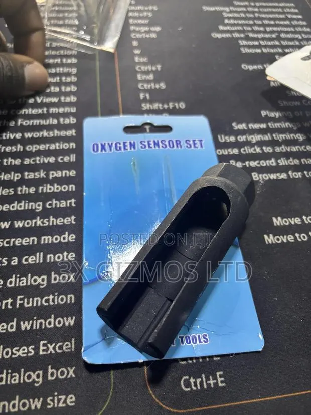 22 Oxygen Sensor Socket Wrench · Photo 1