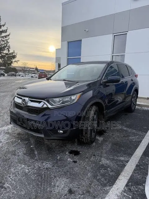 Honda CR-V 2018 Black · Photo 1