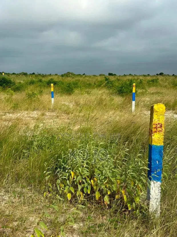 5 Acres of Registered Land · Photo 1